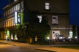 Hotel budova